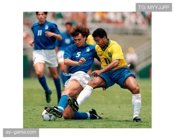 马尔蒂尼谈足球防守新范式：艺术直觉与数据分析的融合趋势