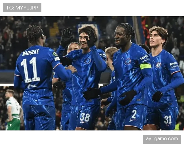 维尔茨 vs 帕尔默:数据型中场的进攻效率与参与度对比 维尔茨 vs 帕尔默:数据型中场的进攻效率与参与度对比