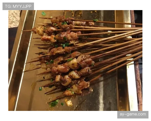 达米安·利拉德戴着钻表挤在路边烧烤摊，明星生活和我们就差一串烤肉